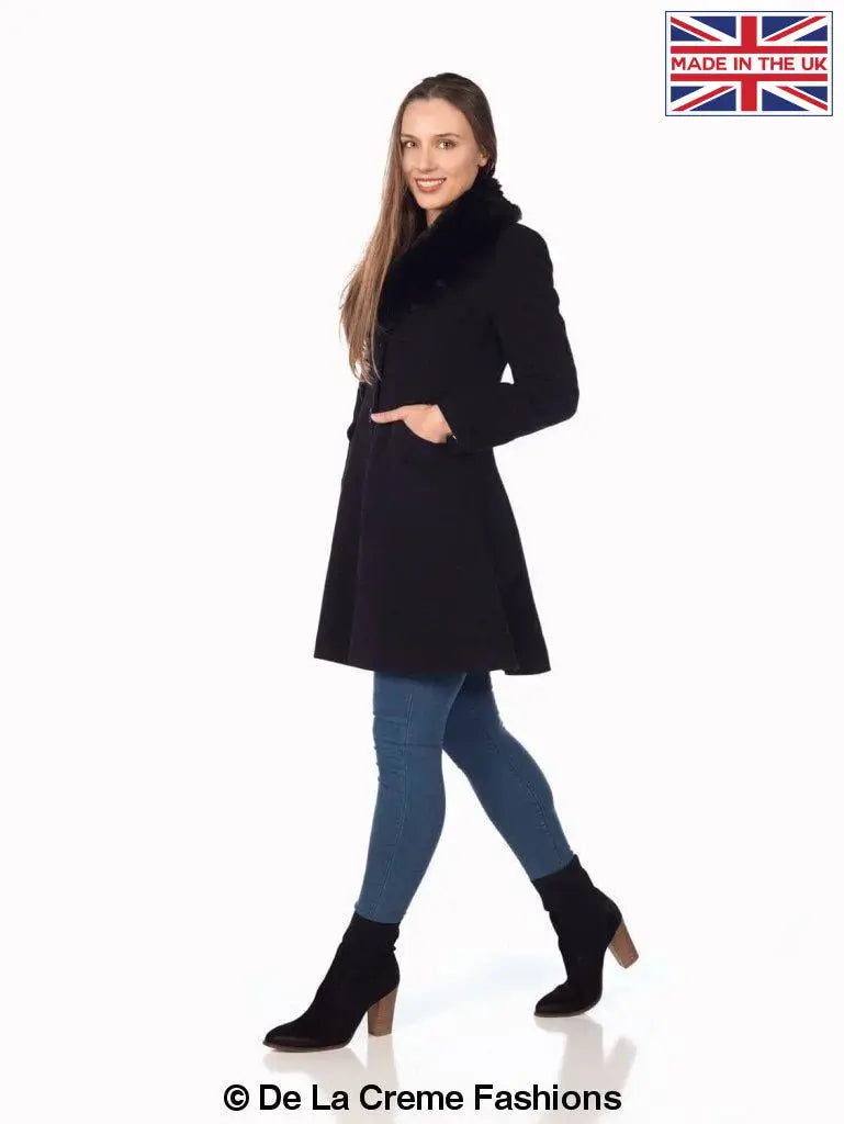 Womens black wool 2025 coat with fur collar